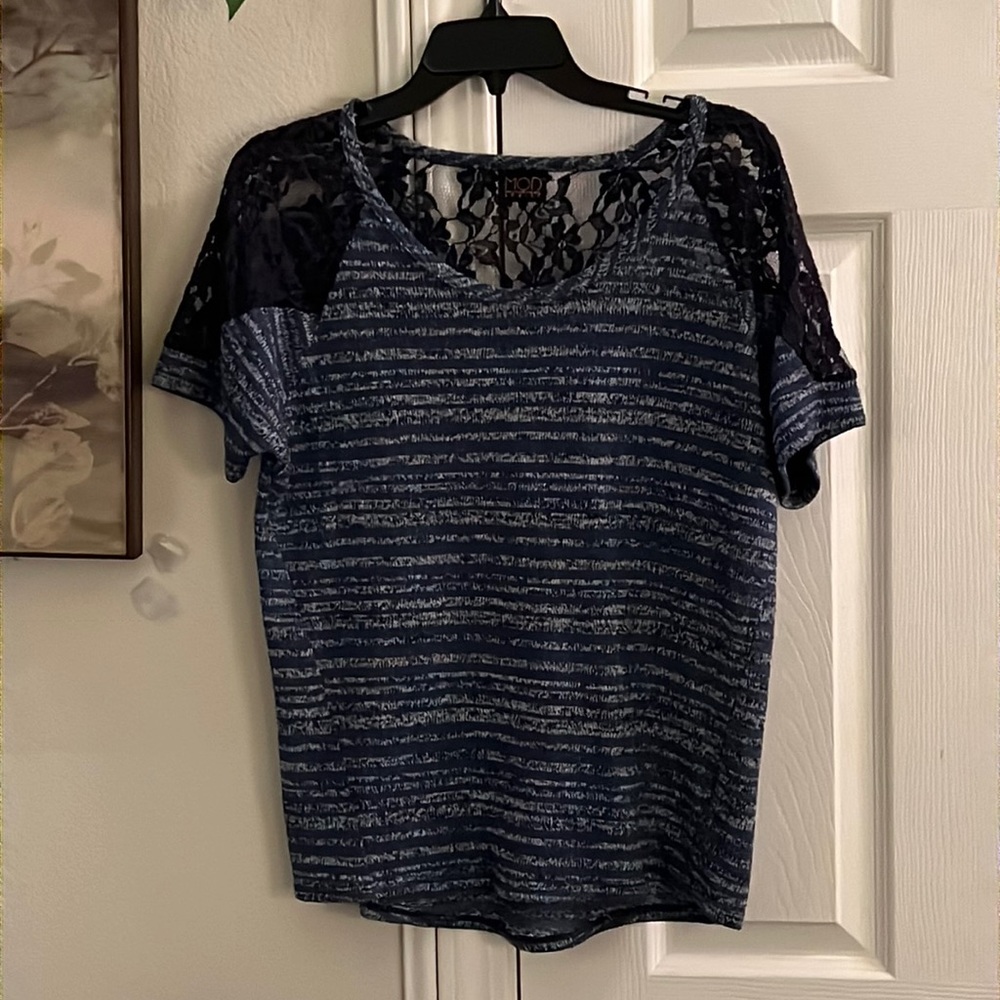 Mod Lusive Blouse